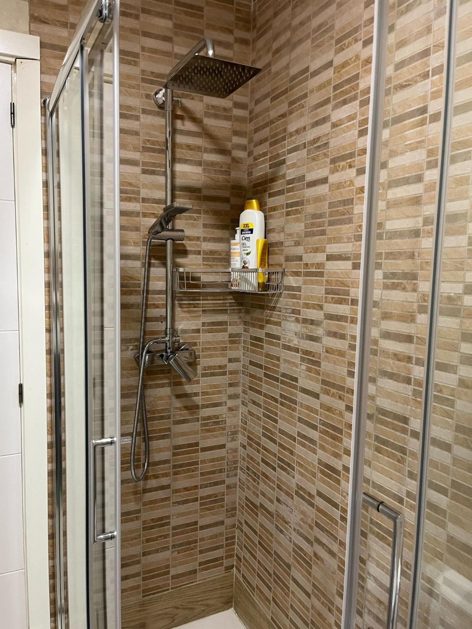 El Piset Apartment La Pineda Luaran gambar
