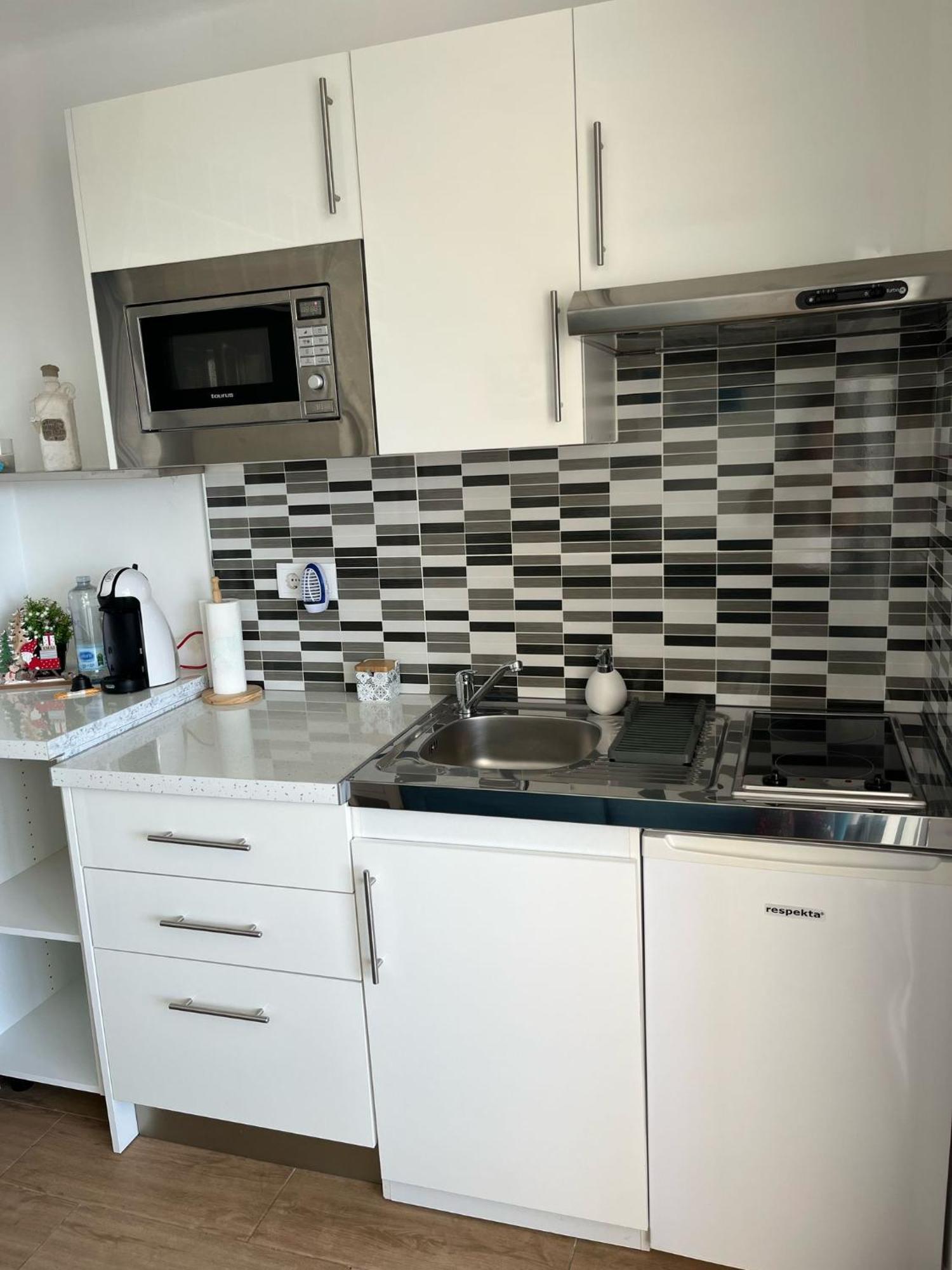 El Piset Apartment La Pineda Luaran gambar
